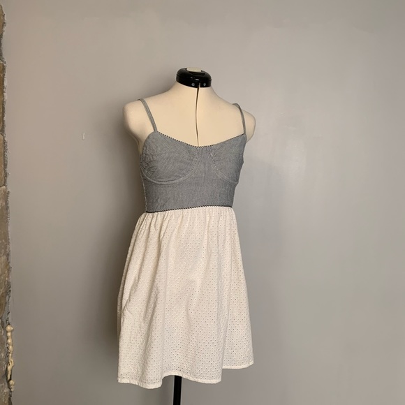 Roxy Dresses & Skirts - Roxy Blue/Ivory Pinstripe/Eyelet Sundress, Sz S
